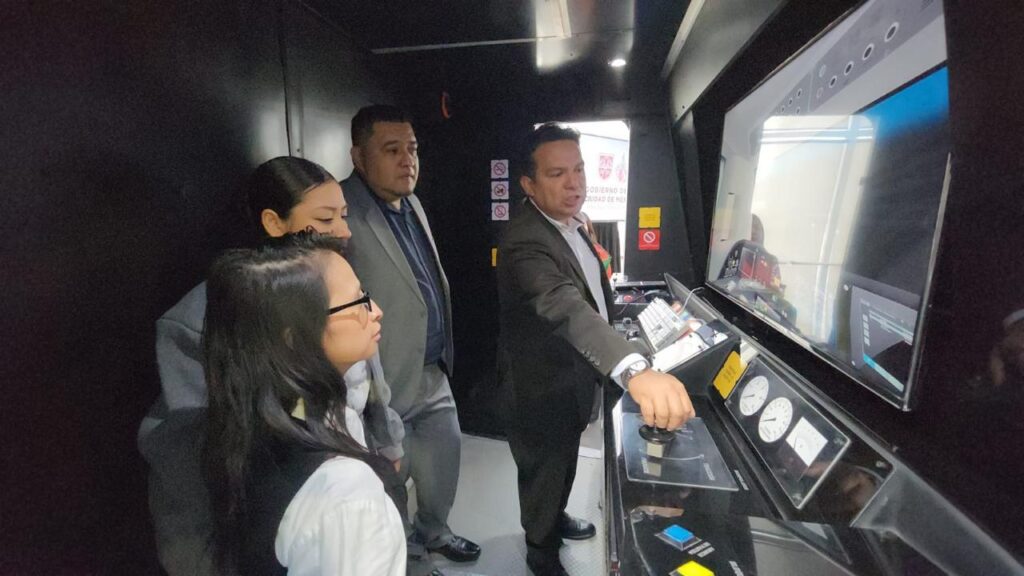 metro capacita 958 trabajadores